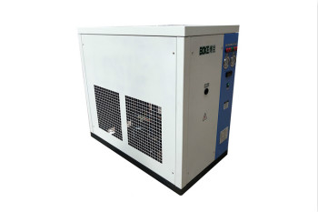激光冷水機怎么正確保養？